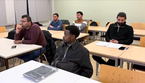 Junge Emsländer bei einer Veranstaltung